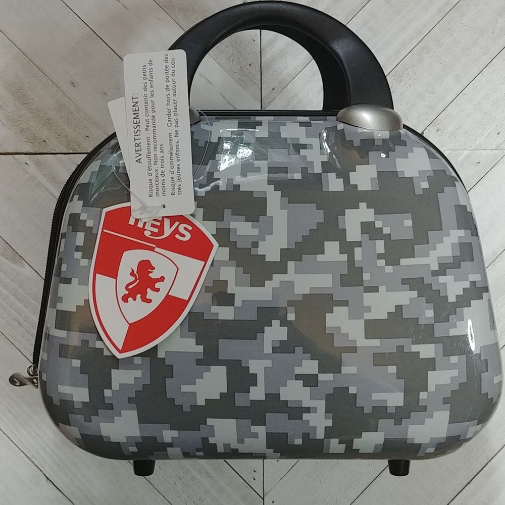 NWT HEYS Hard Cover Toiletries Luggage Purse Lunch Travel Bag